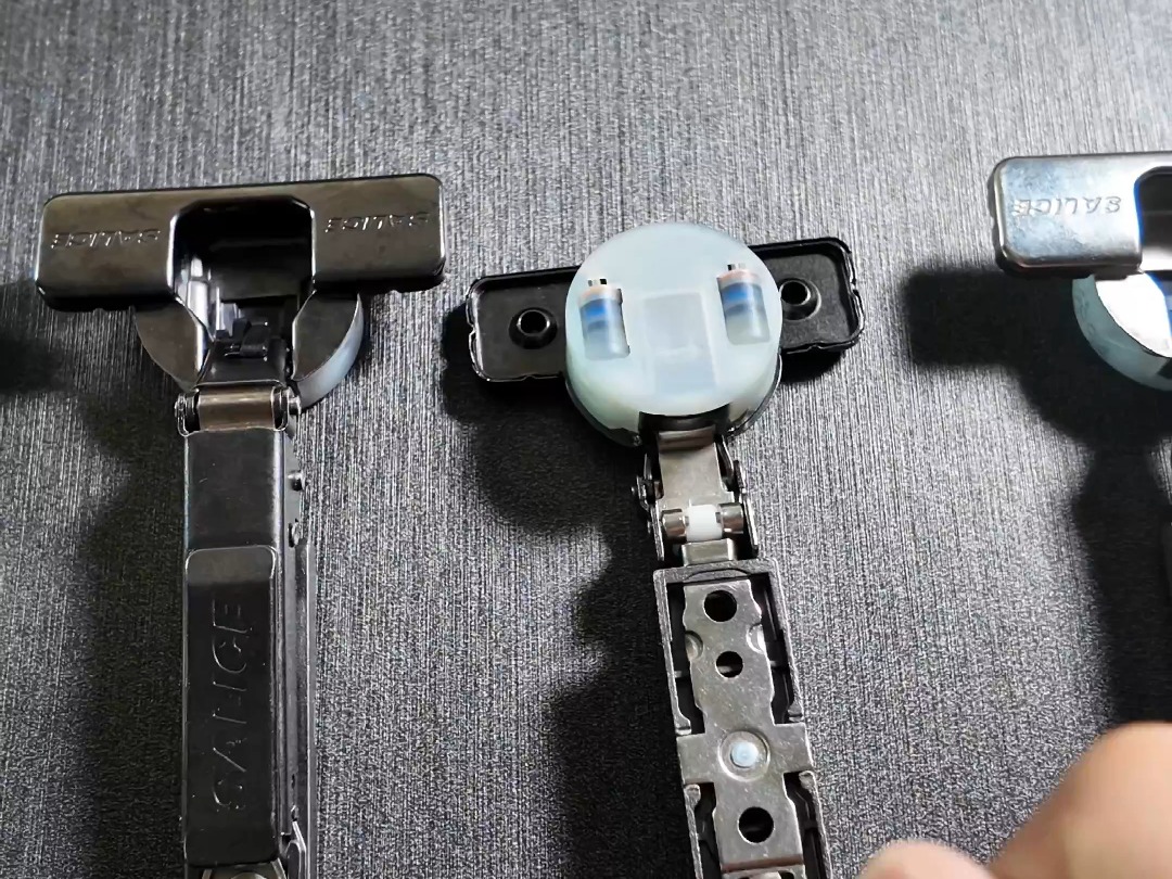 萨郦奇五金和其他方面有什么不同?对比其他五金品牌有什不同的地方?