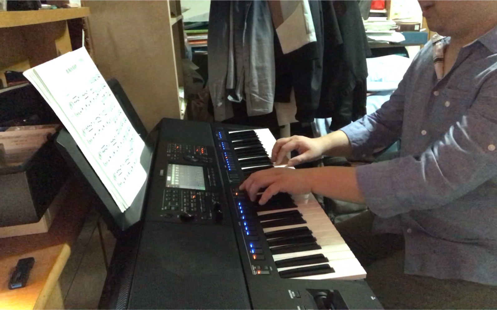 经典电子琴考级曲目小马散步吴嘉平编配李晓丹演奏曾入选中央音乐学院