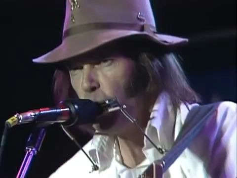 [图]Neil Young - Heart of Gold Live at Farm Aid1985