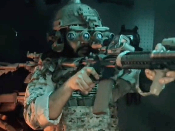 海豹突击队aor1迷彩战术装备展示,原品大胡子更加分.