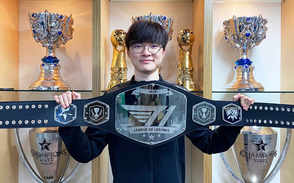 搬运faker迎来2000杀成就纪念