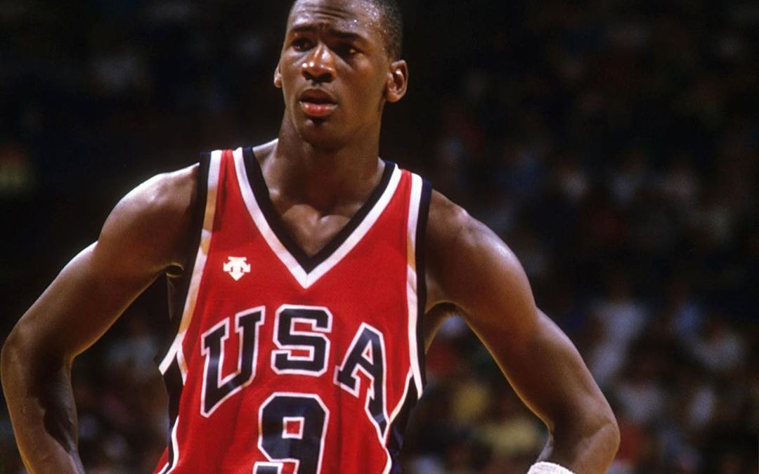 1984奥运会决赛:美国 - 西班牙(乔丹20p   1r   2a   3s   0b )