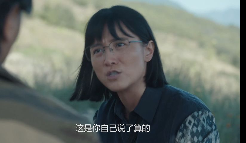 两版张桂梅女高师生爆发矛盾无情对比，剧版没人是坏人影版确实神金
