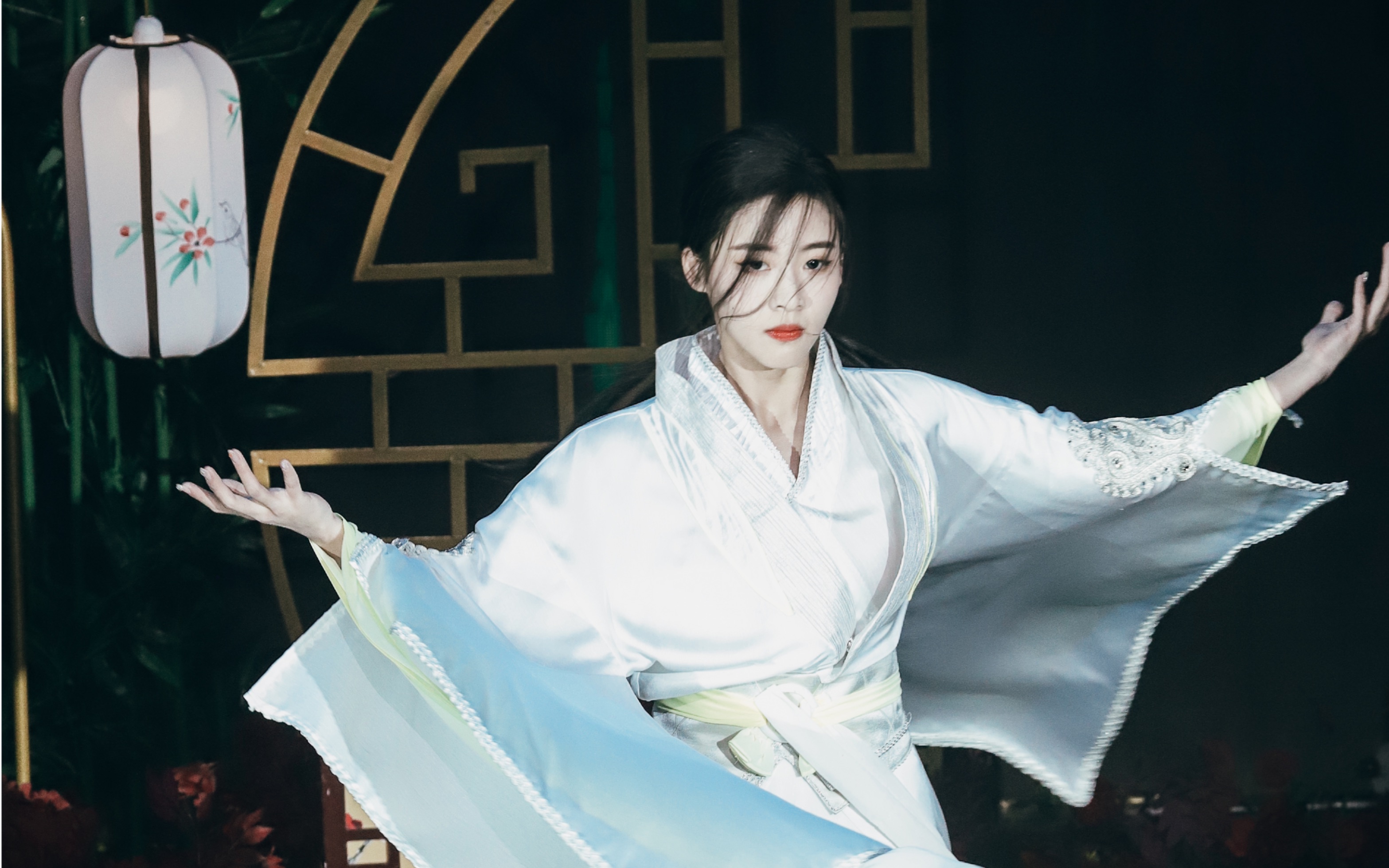 力量柔美型舞蹈,收放自如柔中带刚 孙芮 211205 『等等生日会』《重力