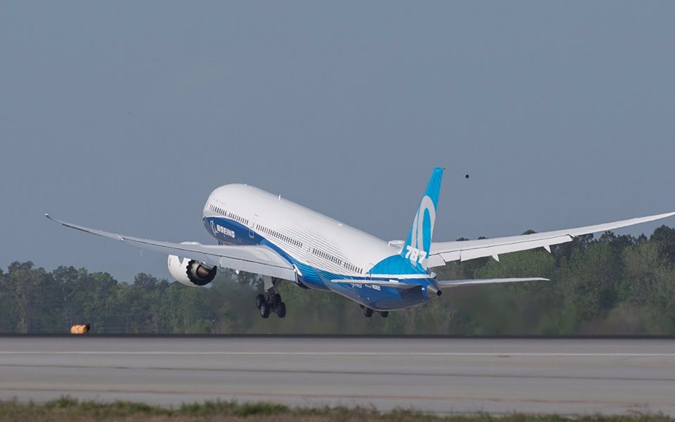 【精彩飞行】波音787-10梦想飞机首飞4分钟精剪版【生肉】_哔哩哔哩