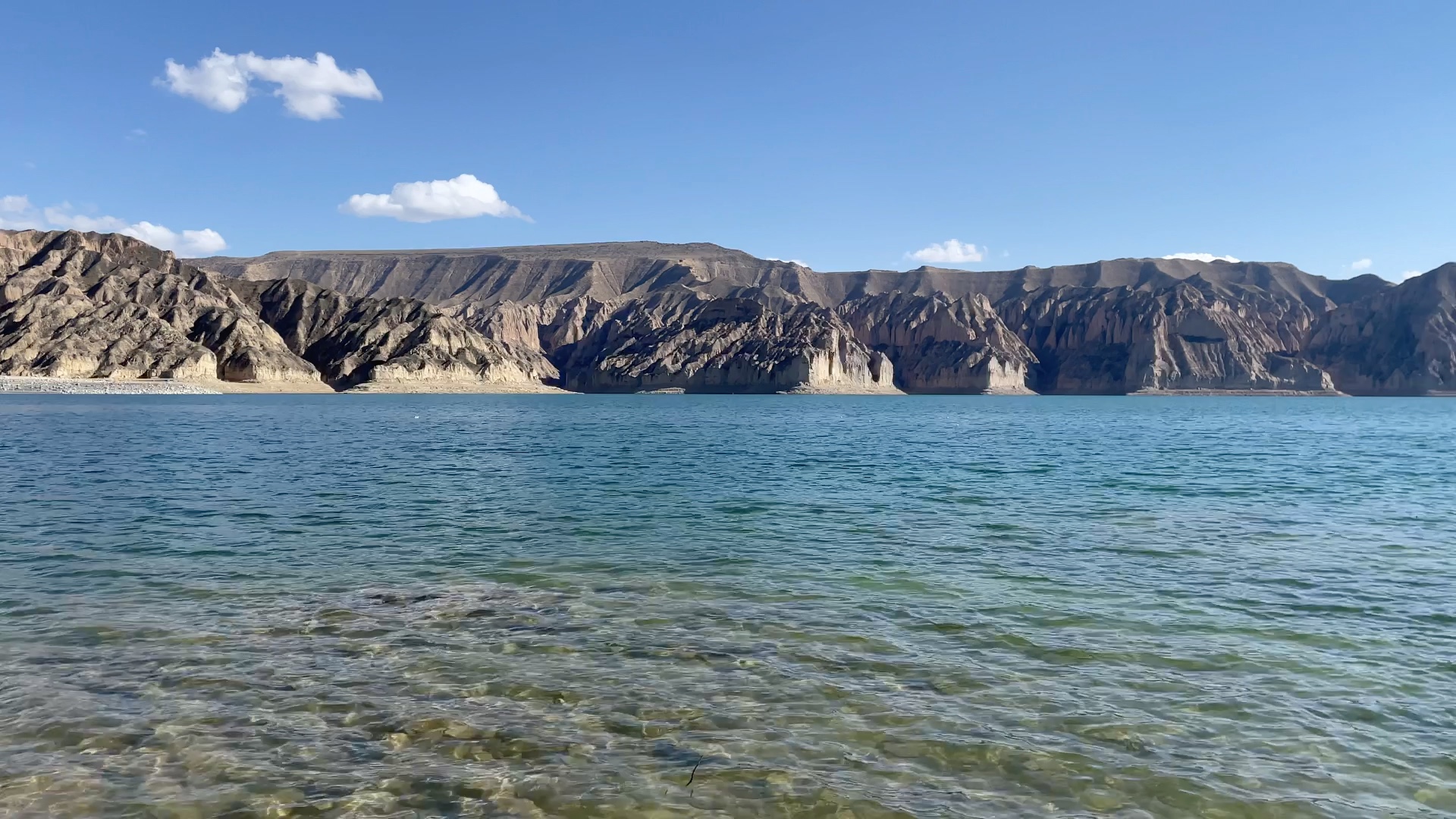 青海龙羊湖景区图片