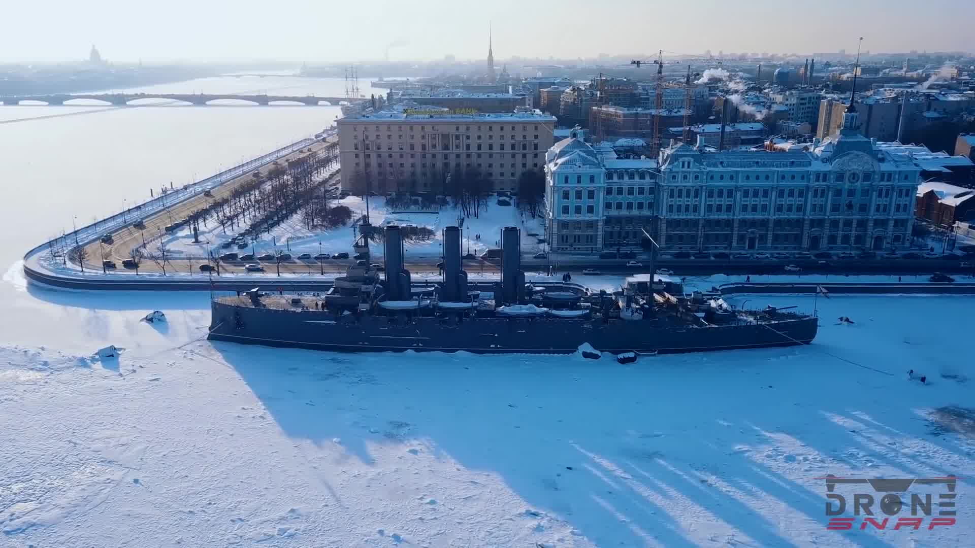 [图]4K超清：俄罗斯圣彼得堡-St. Petersburg, Russia _ Санкт-Петербург, Россия - by drone [4K]