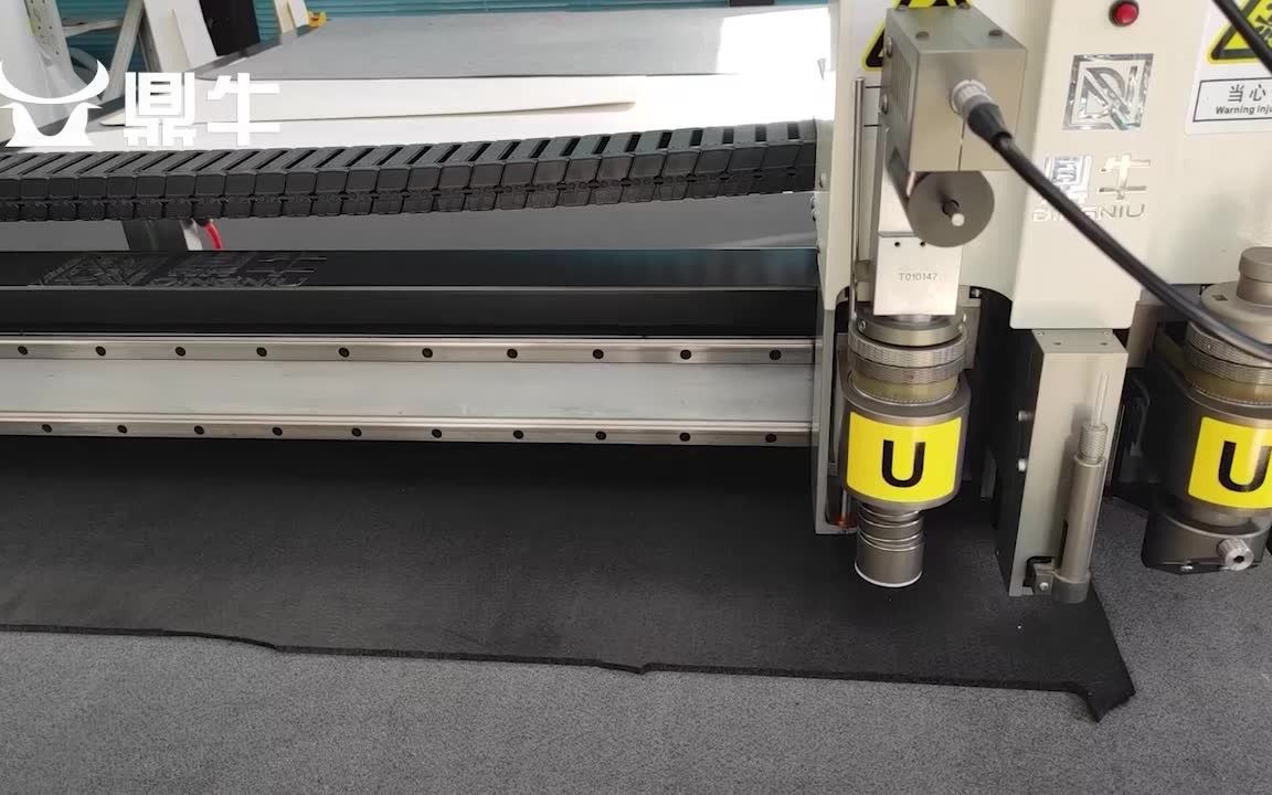 导电石墨毡切割机 碳纤维切割机 复合材料切割机