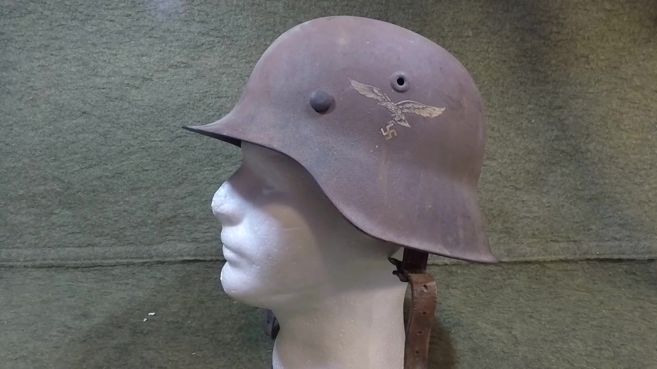 西德国防军钢盔图片