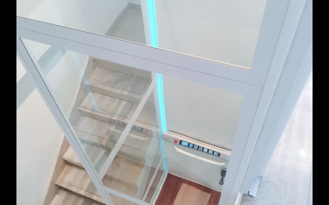 家用电梯 智能螺杆 宾达电梯家用螺杆电梯