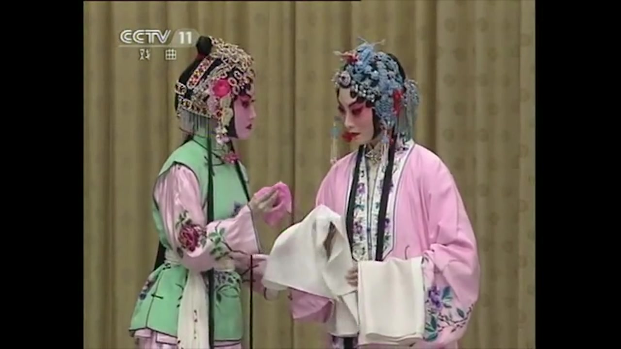 京剧碧玉簪主演程砚秋筱翠花