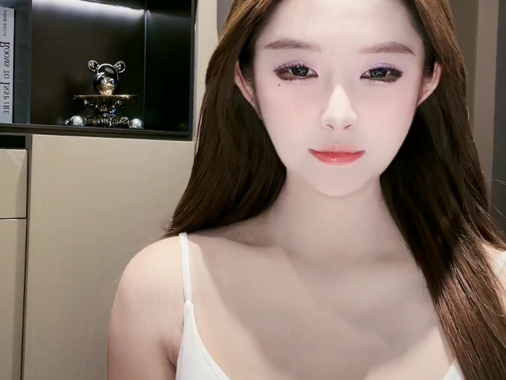 抖音主播:宁宁miraitowa