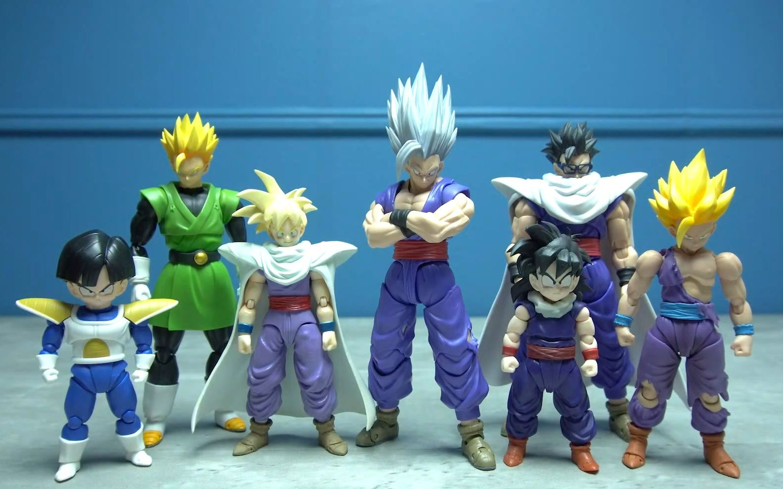 [中文合集]shf 龙珠超:超级英雄> 野兽孙悟饭