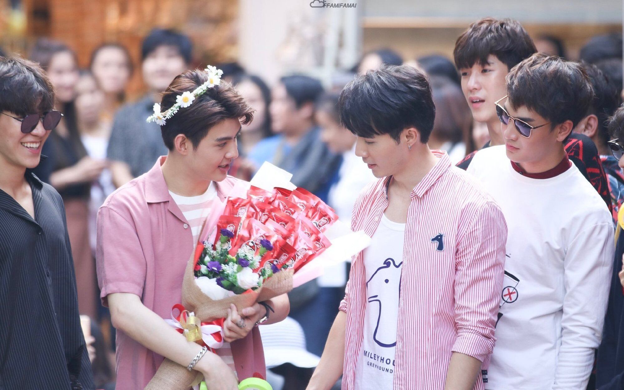 【zeesaint】10.16上海大悦城大屏原版视频