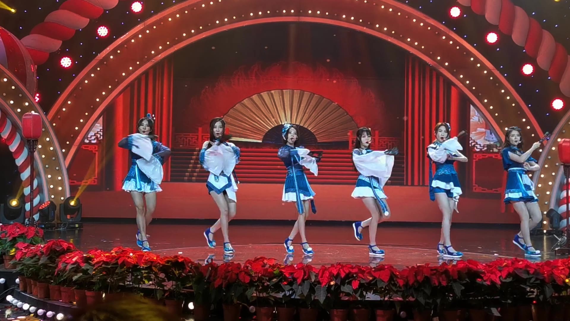 sing女团130cctv15童声唱花枪现场饭拍