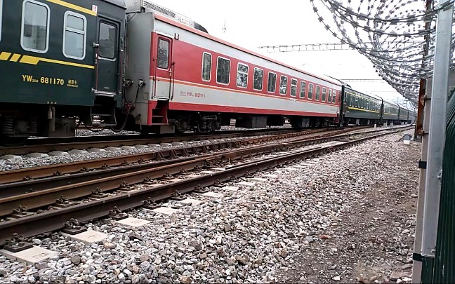 【原色25g】hxd3d牵引k7708次经过丰台区柳村附近_哔哩哔哩_bilibili