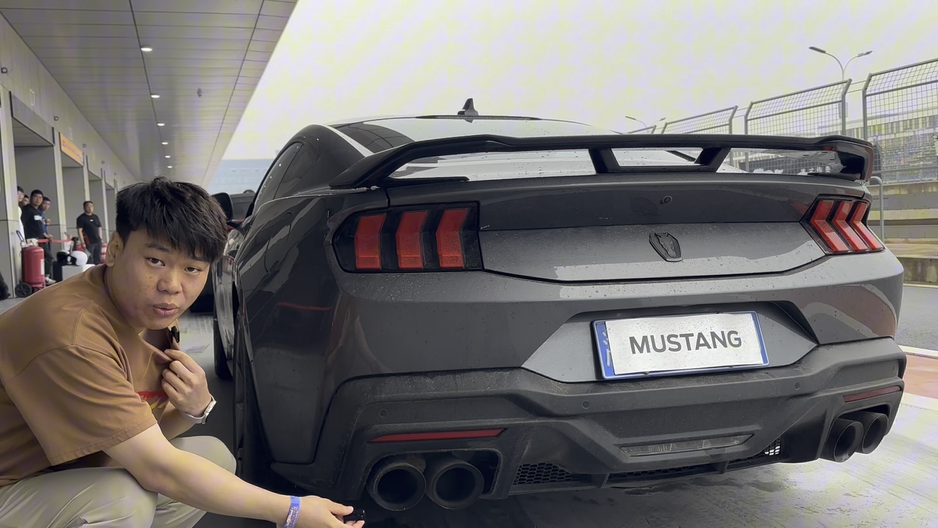 福特mustang 黑马 原地声浪模式体验