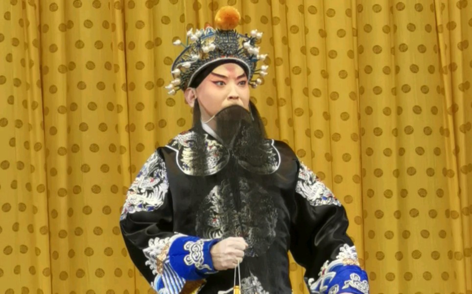 马博通 红鬃烈马 一马离了西凉界