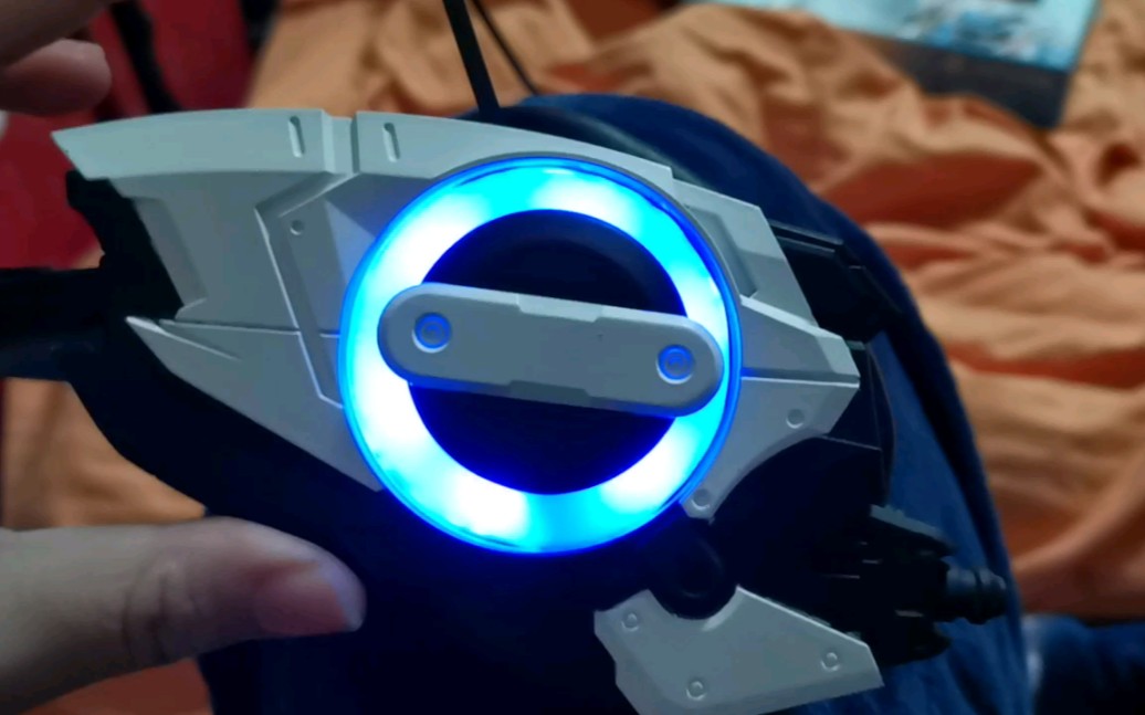 修码吉亚耳机红蓝灯均切换!还有故障闪烁?