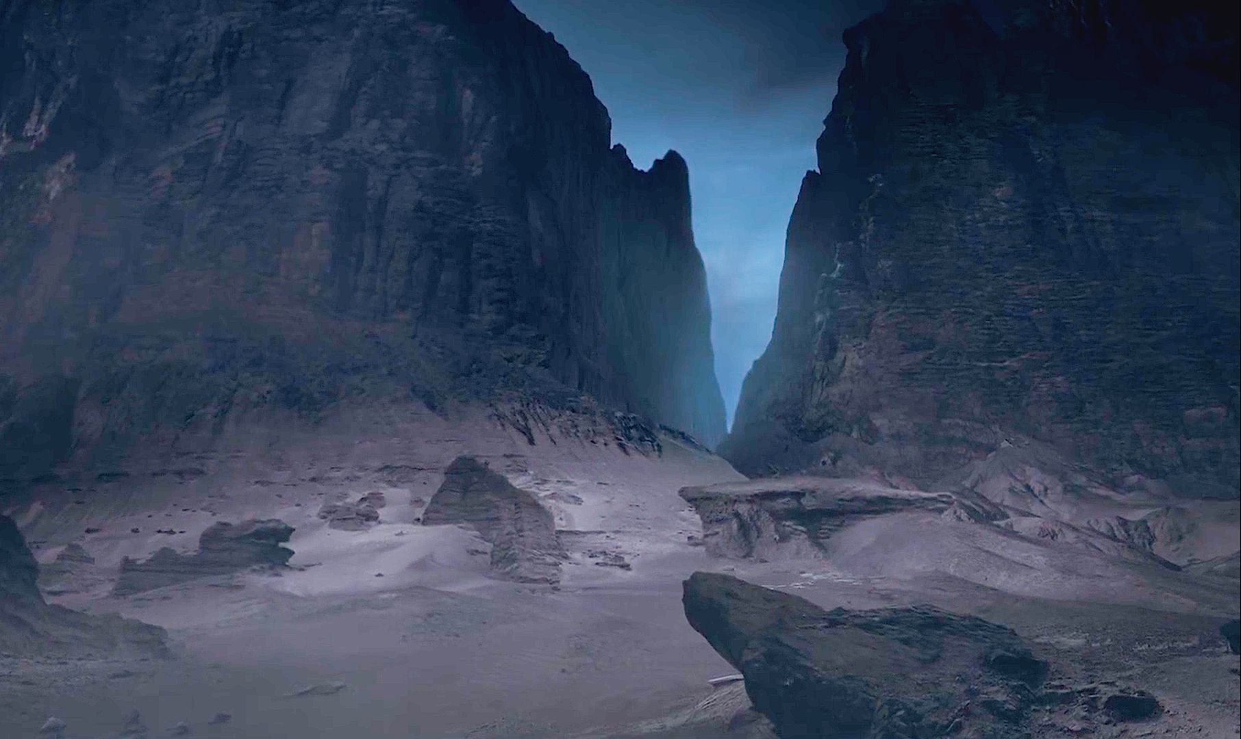 《鬼吹灯之精绝古城》30:考古队终于找到了精绝古城的大门