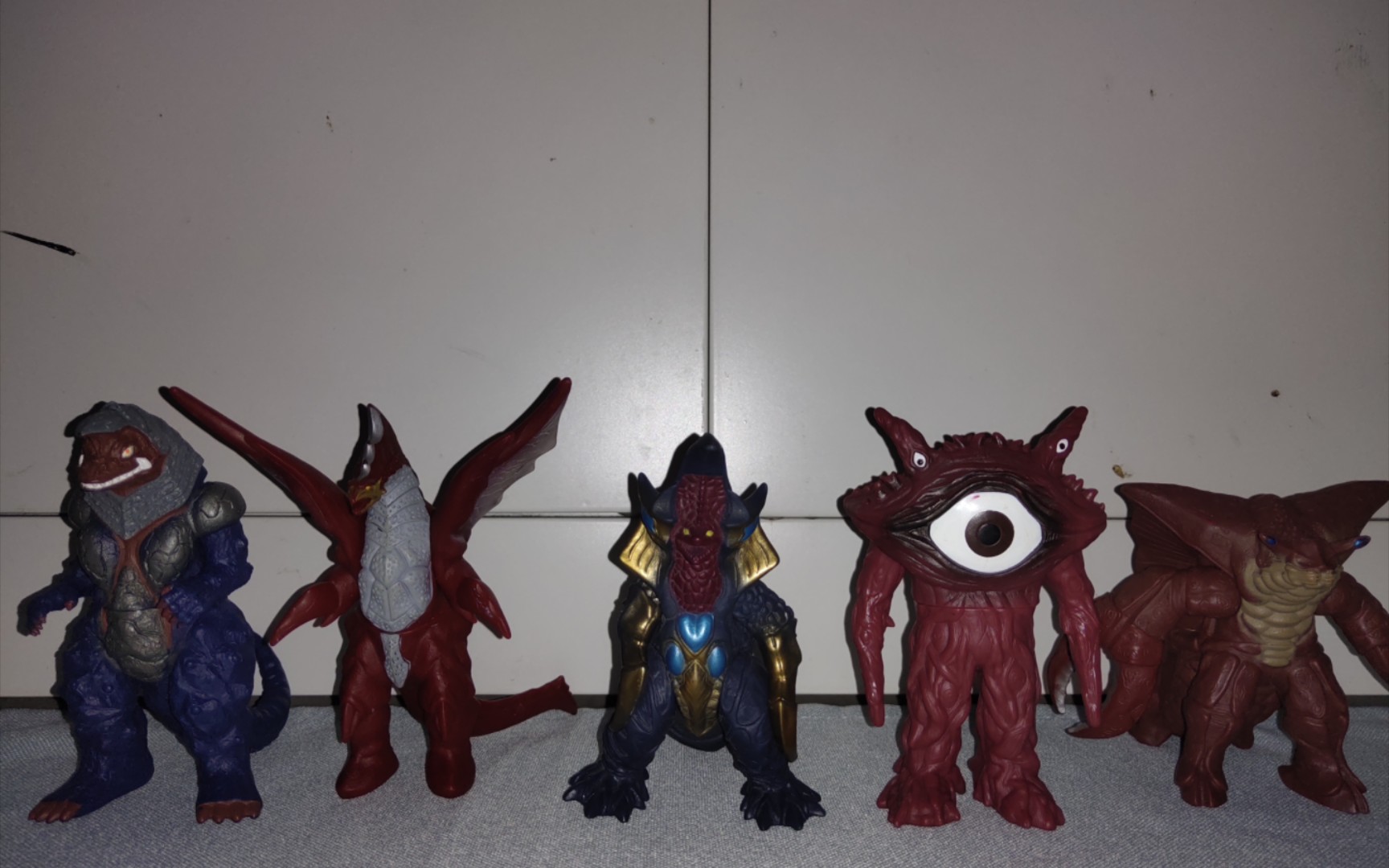 按顺序同时联动识别5只怪兽 哥尔赞 美尔巴 超戈布 加恩q 勒休巴斯