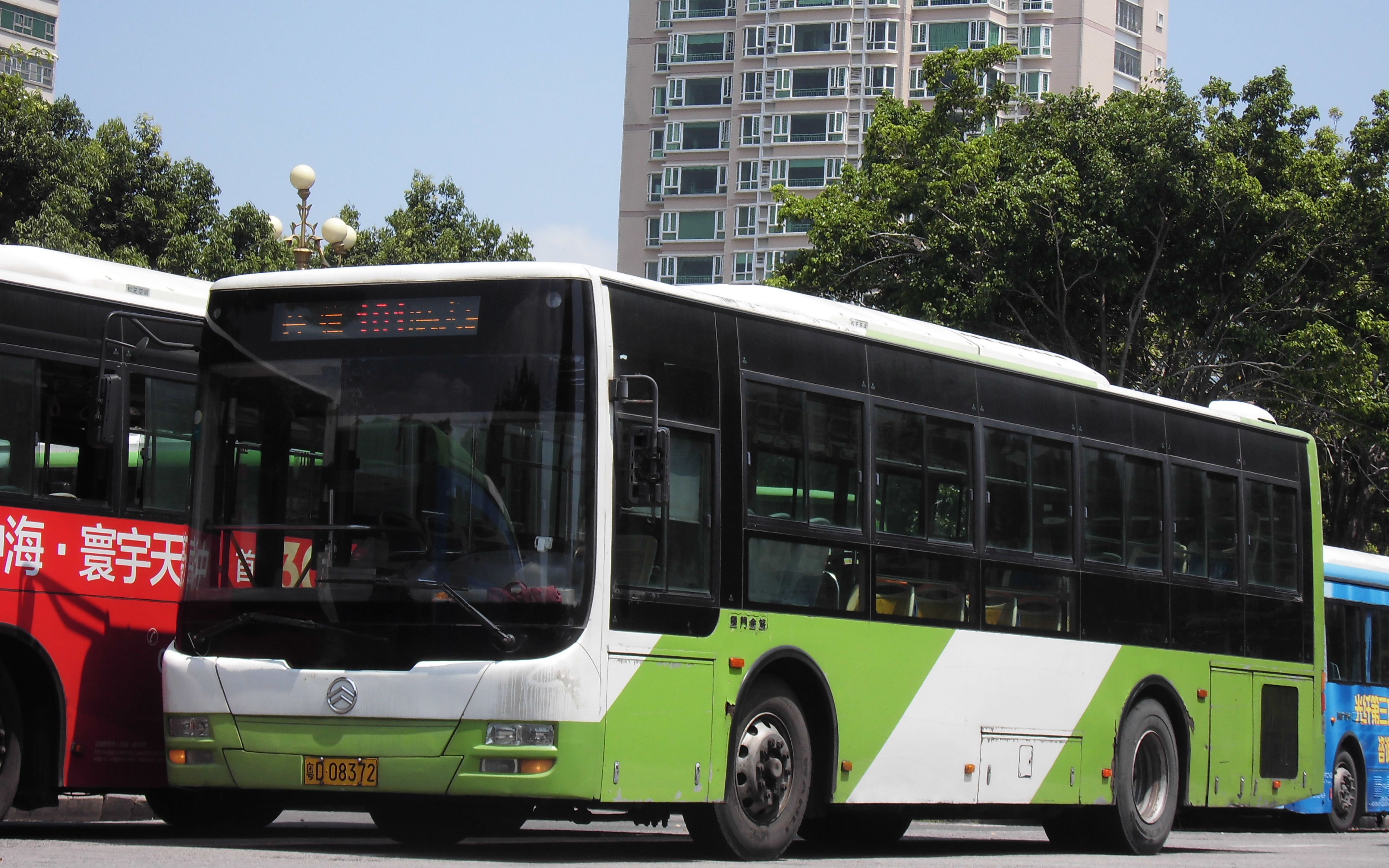 【pv01】汕头公交总公司xml6105j13c