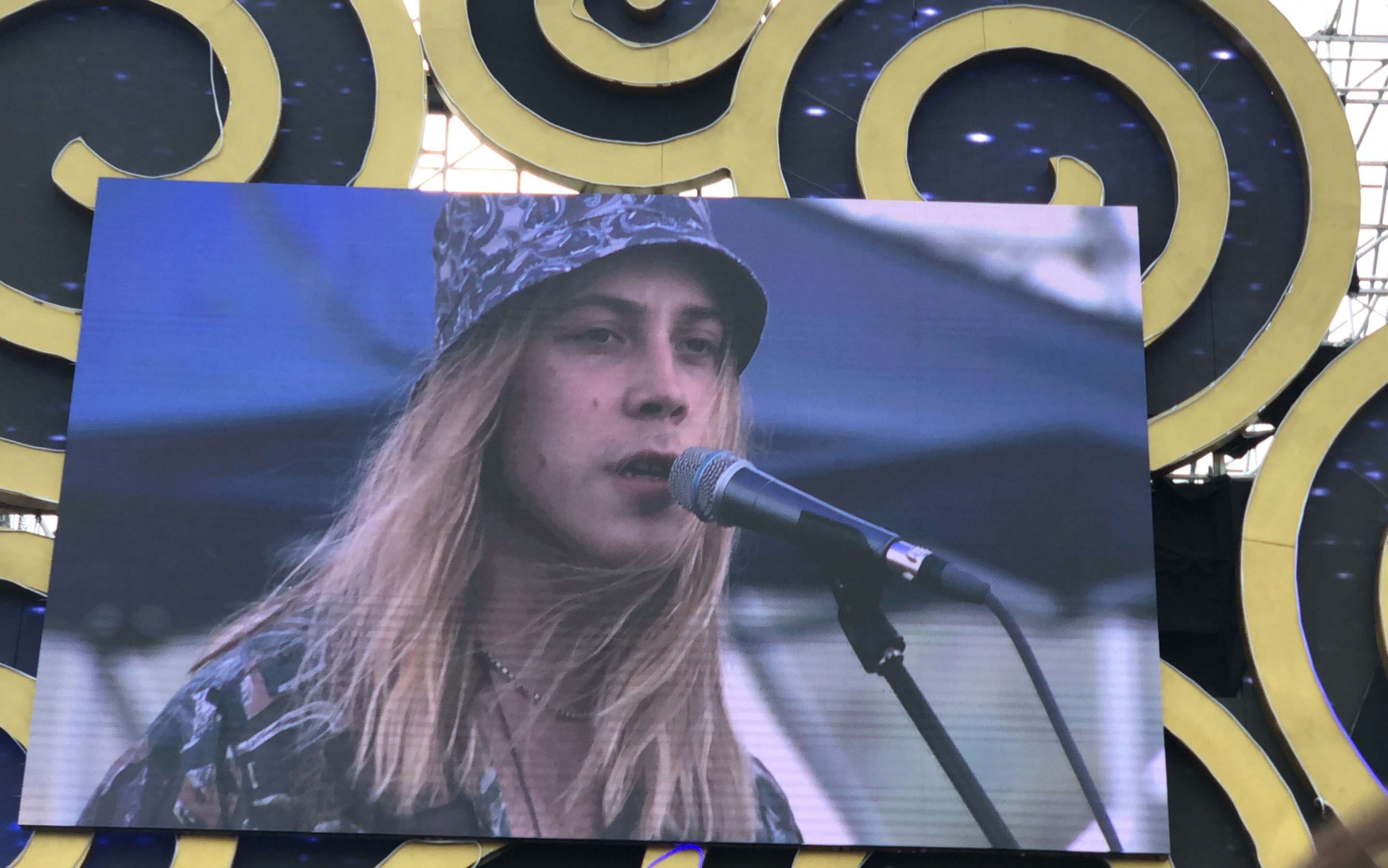 isaac gracie《that was then 》《all in my mind 》《telescope 》