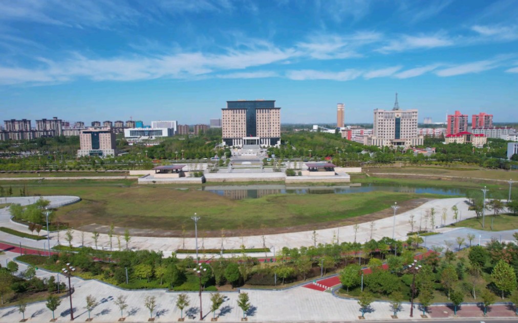 河南确山县健康主题公园美景.