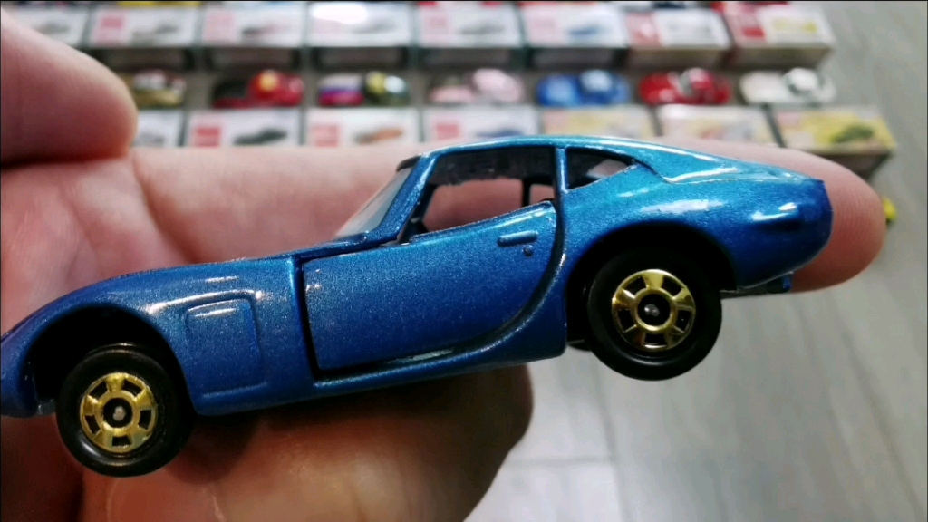 多美卡各种小盒子 toyota 2000gt收拾一下!