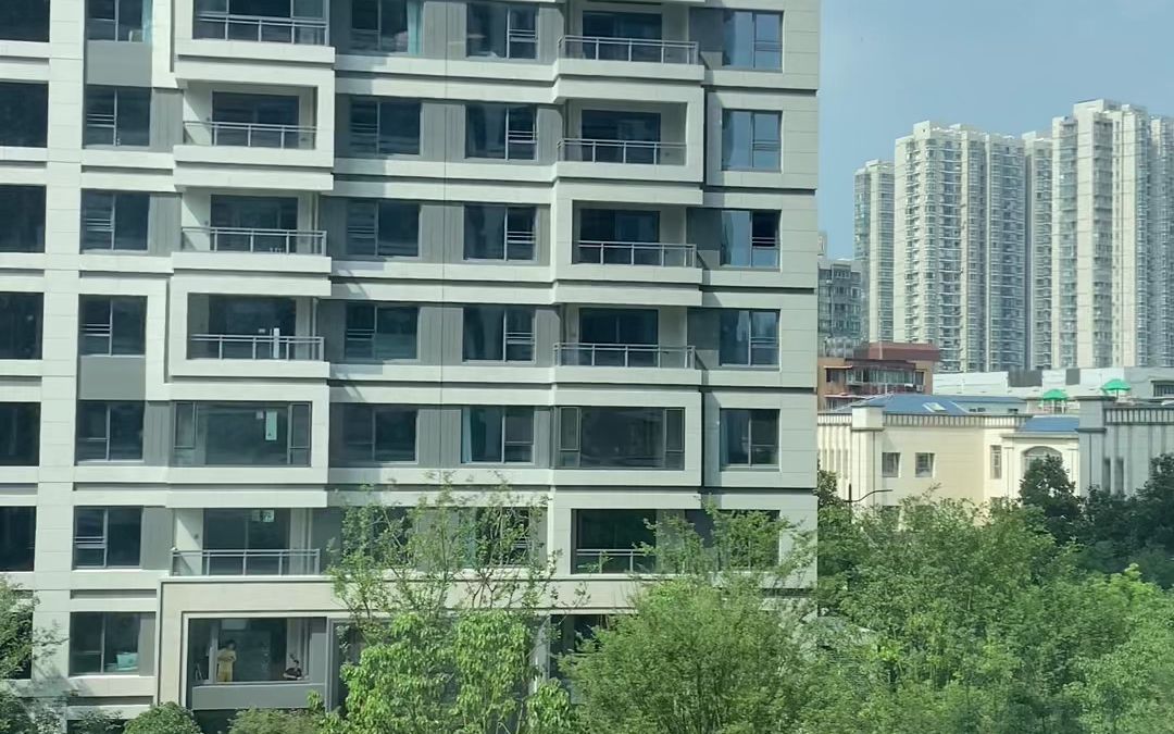 瑞虹新城十期臻庭4房170平方 全新交付 首次出租