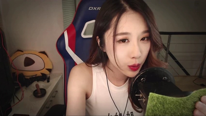 助眠轩子巨2兔 掏耳 耳部按摩 轻语引导 情景剧 太舒服了