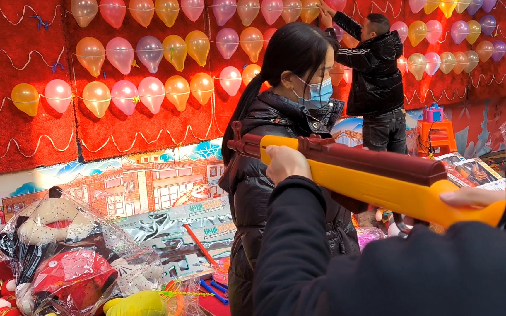 关于我打气球全中但子弹被气球弹回来这件事