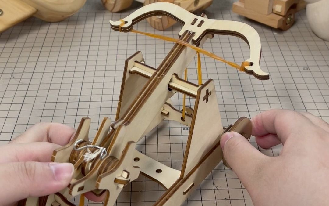 拼装小手工丨弩车↗