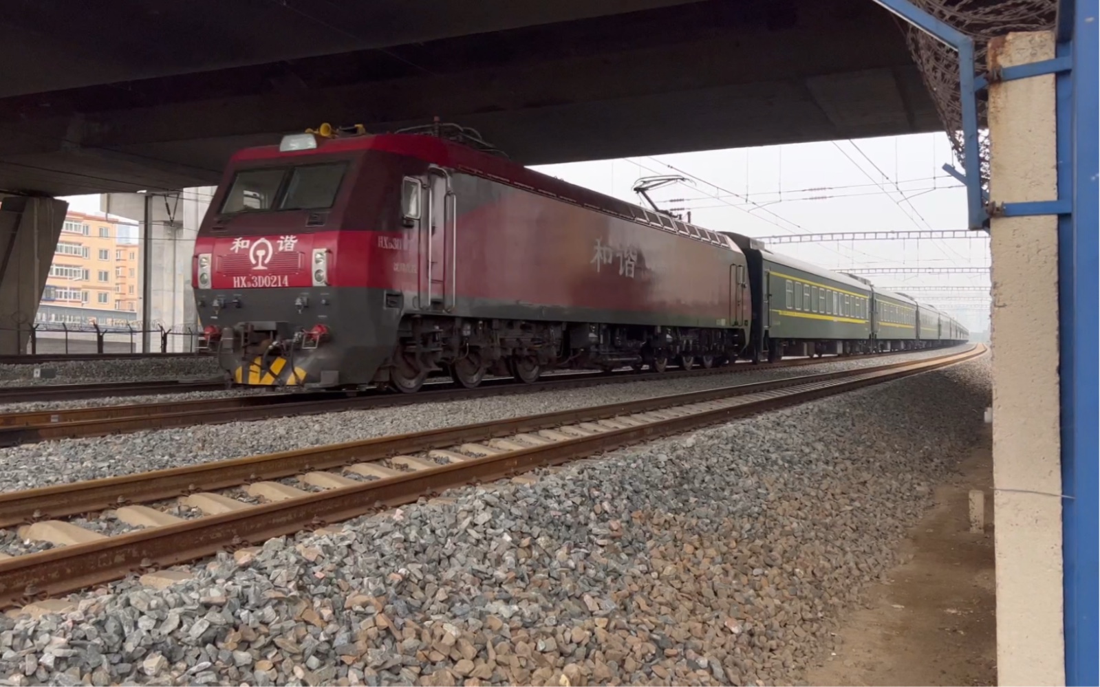 1 k2549通过沈铁火车头佳园_哔哩哔哩_bilibili