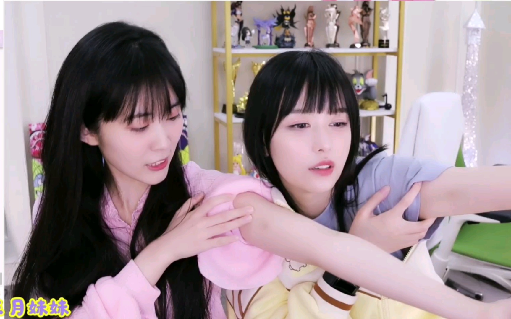 【树奈奈610】树宝蛋宝过了泼水节胳膊都青了,蛋宝讲述自己和小孩对战