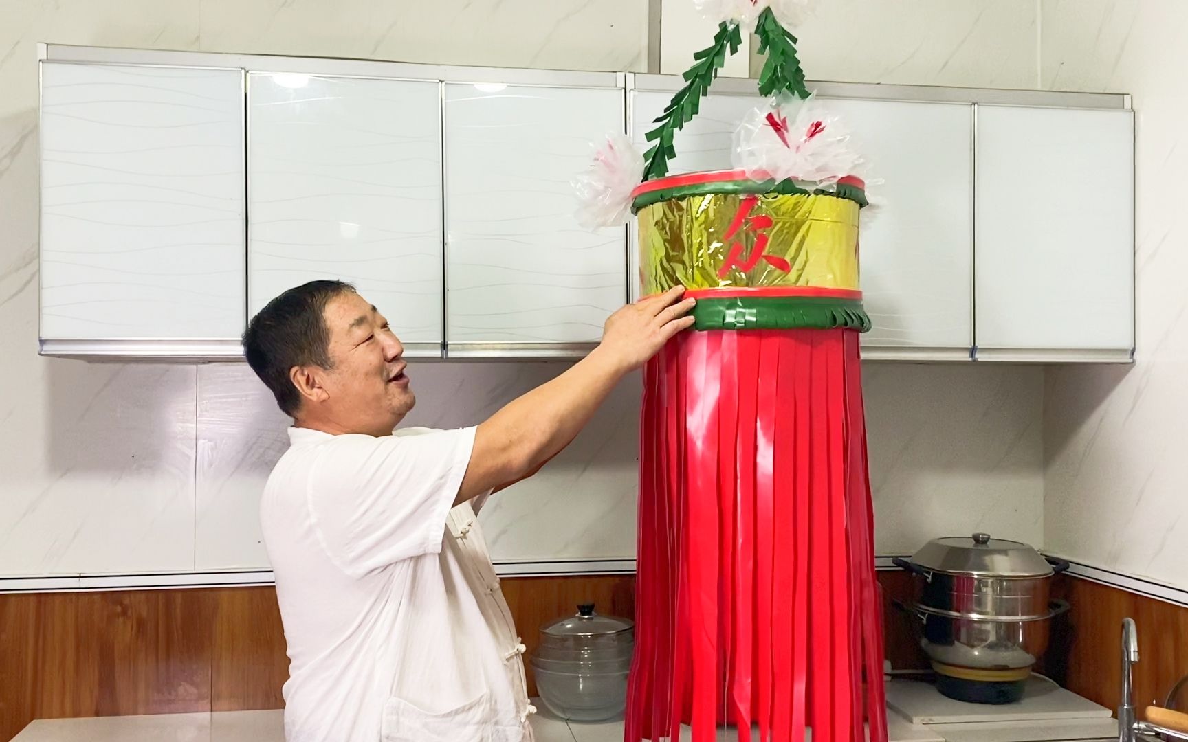 听老师傅讲,几十年前东北饭店挂幌子的讲究,你经历过那个年代吗_哔哩