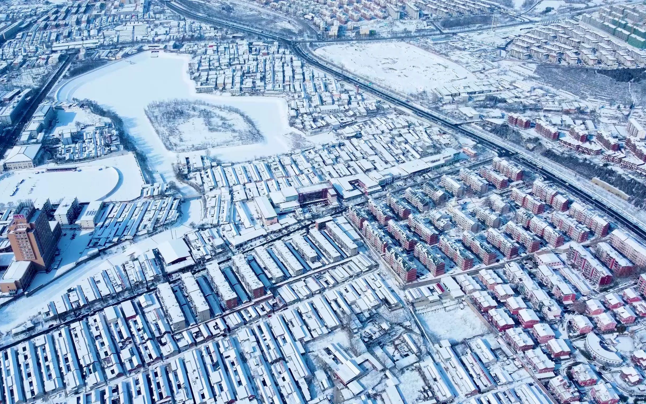 活动作品航拍雪之城