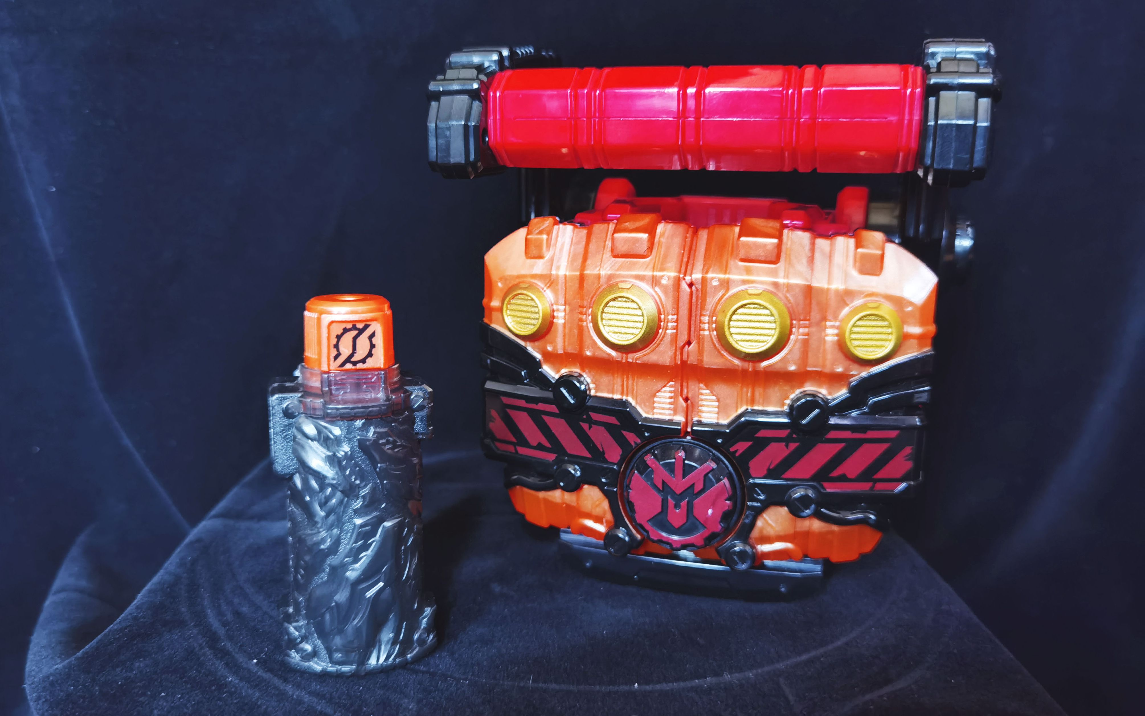 [随缘测评] 灼热的肌肉笨蛋 dx熔岩拳套 假面骑士克罗兹tv最终形态