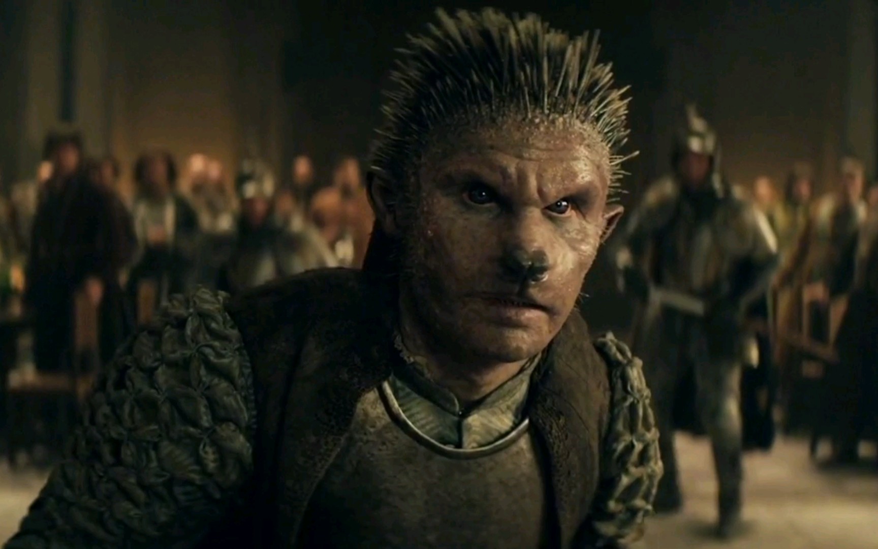 丑小鸭终于变成了黑天鹅,惊艳了所有人,另一边,因为意外刺猬人要跟