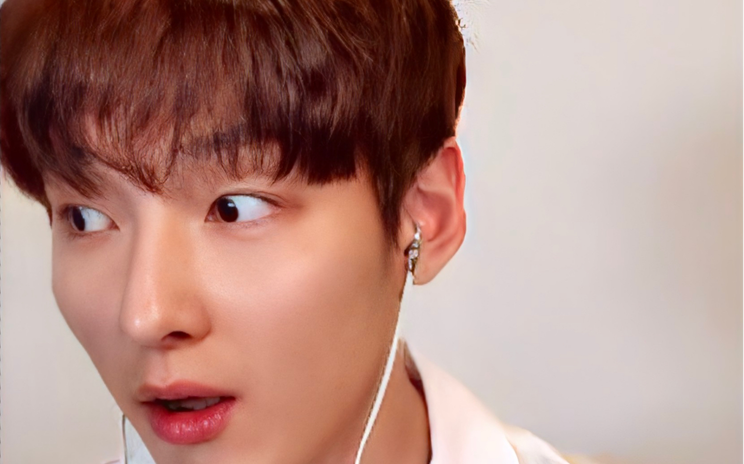 问有没有cover歌曲的想法结果给我rap两大段|sf9白朱豪