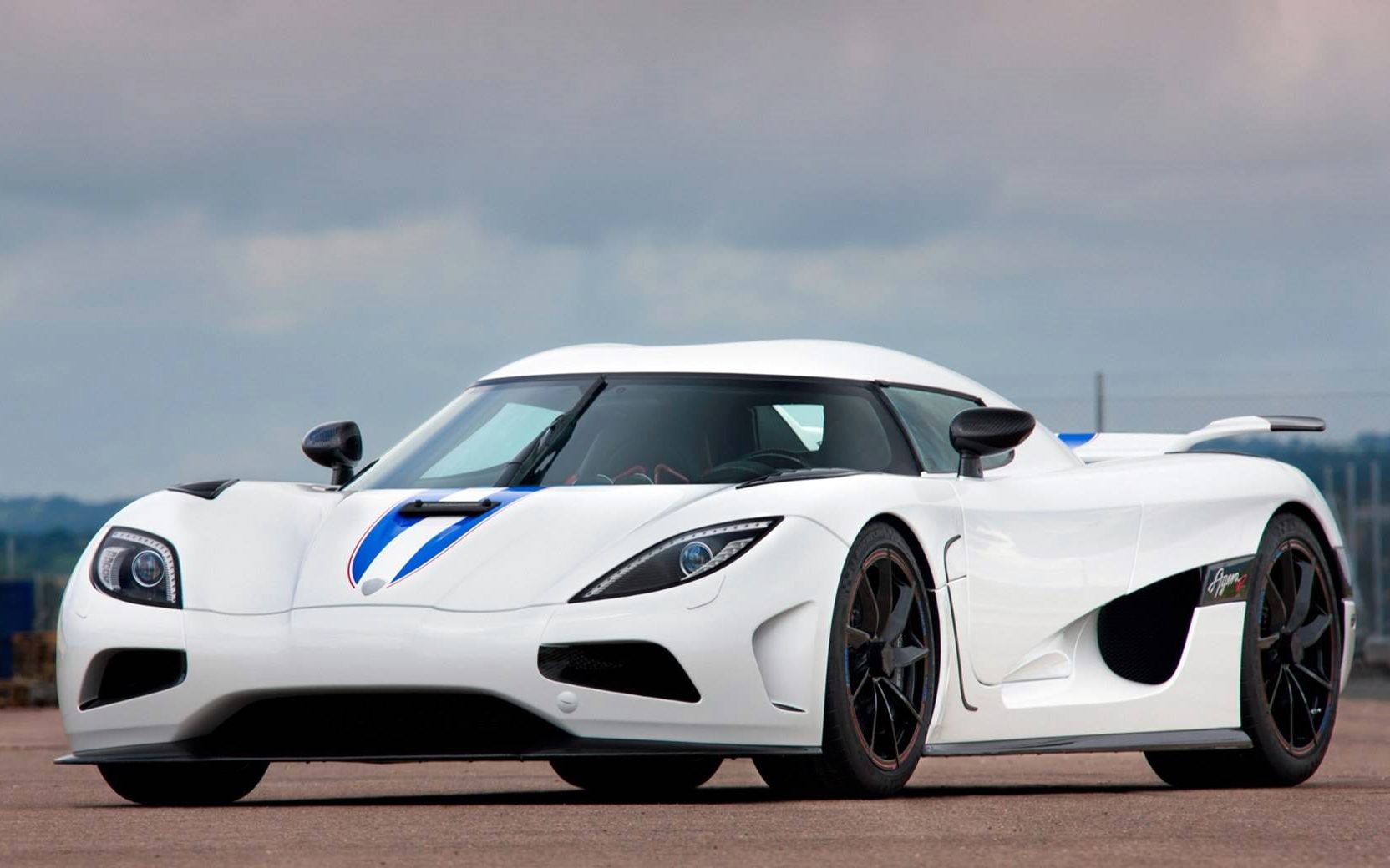 柯尼塞格koenigseggagerar那些我们永远买不到也买不起的跑车