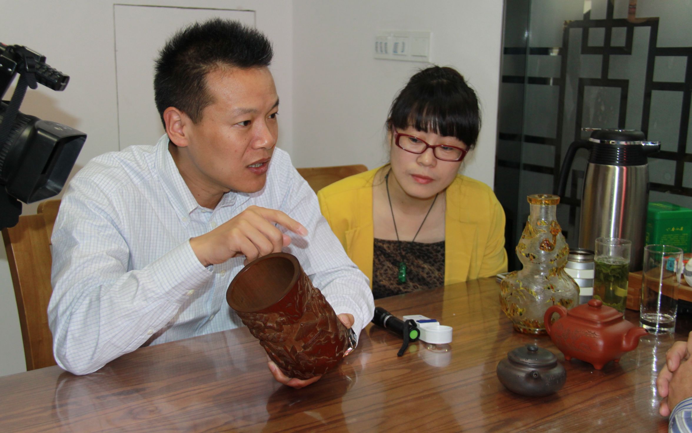 王注贰老师点评--漆器葫芦瓶