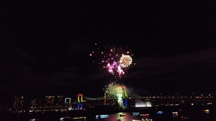 19 12 28 19 00 东京台场烟花大会背景音乐 好运来 哔哩哔哩 つロ干杯 Bilibili