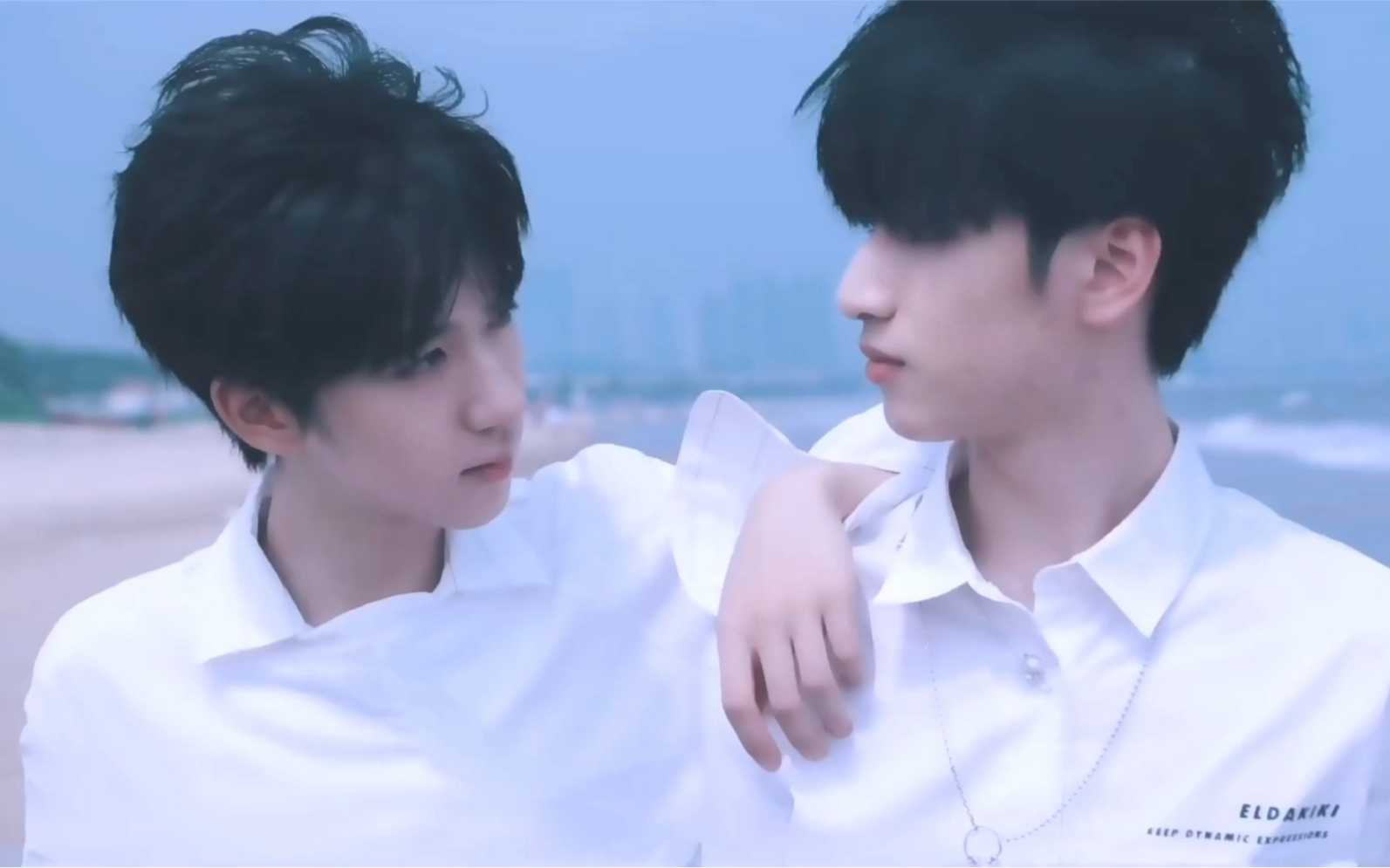 翔霖我们俩近海狂爱