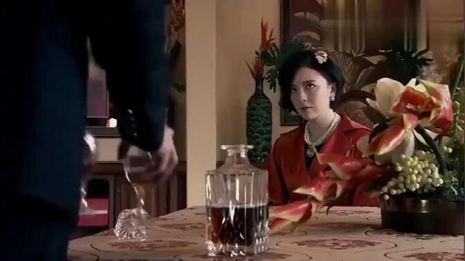 锦绣缘华丽冒险:明珠不知酒中已下药,喝下之后被别人占了便宜