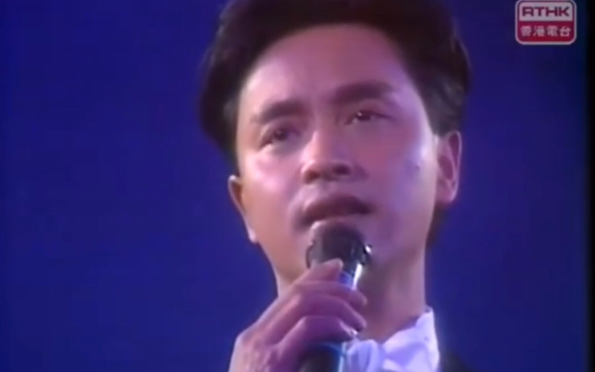 [图]张国荣《当年情》1986年第九届十大中文金曲颁奖典礼音乐会