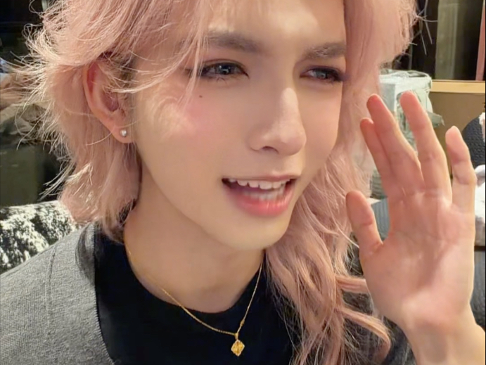 三秒可以买两张卡了