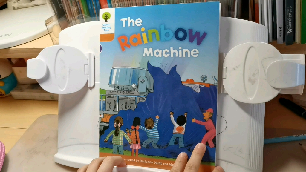 [图]牛津阅读树8-3 The Rainbow Machine