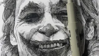 每当我觉得我快要完成一张作品的时候