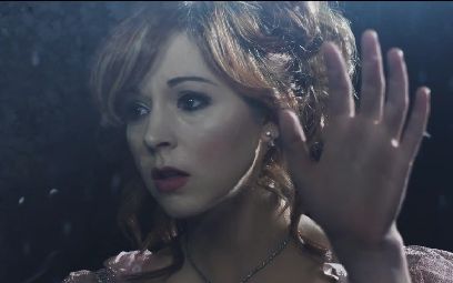 [图]【MV--1080P】Lindsey Stirling - Shatter Me